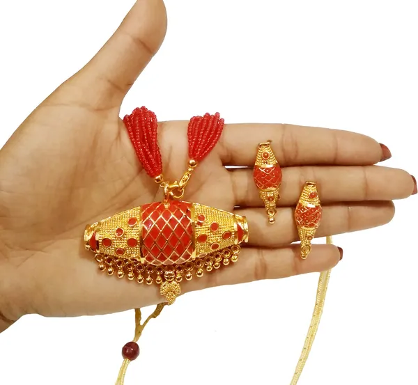 Assamese_Traditional_Gold_Plated_Red_Colour_Dhullbiri_Tassel_Jewellery_Set_For_Women